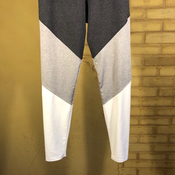 Onzie Flow High Rise Track Legging in Slate Combo - Picture 9 of 11